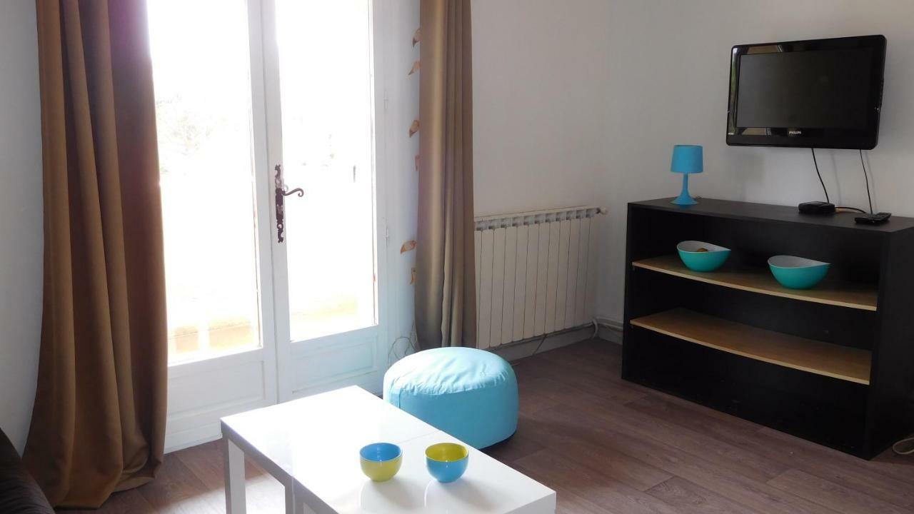 Grand Appartement Dans Maison Avec Piscine Privee Fréjus Exterior foto
